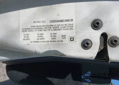 1998 Chevrolet Monte Carlo Ls from USA, damaged, VIN 2G1WW12M9W9325672